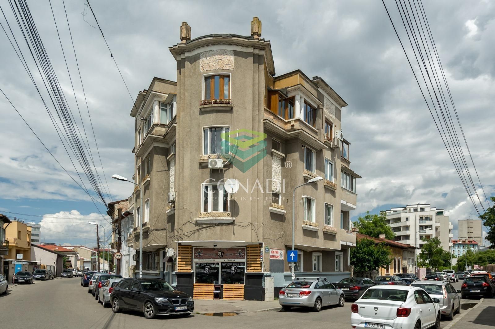 Apartament Versatil: Locuinta sau Spatiu Comercial in centru